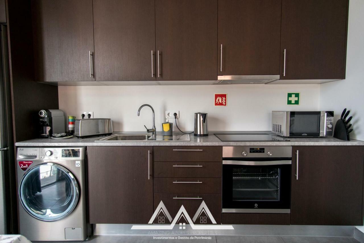 White House II Apartment Praia da Vitoria Bagian luar foto